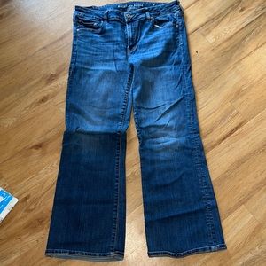 American eagle favorite boyfriend jeans